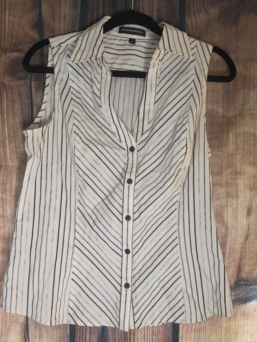 Express Sleeveless Large Button-Front Stripe Blouse - White/Black